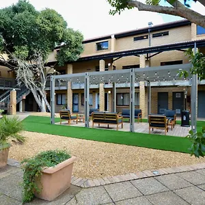 Africa House Aparthotel